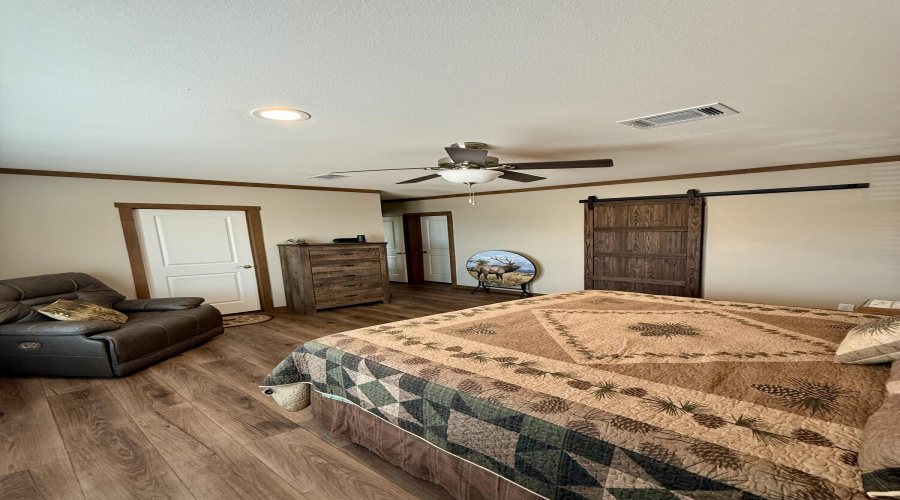 Main bedroom