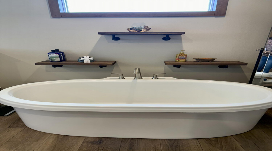 Main bathroom