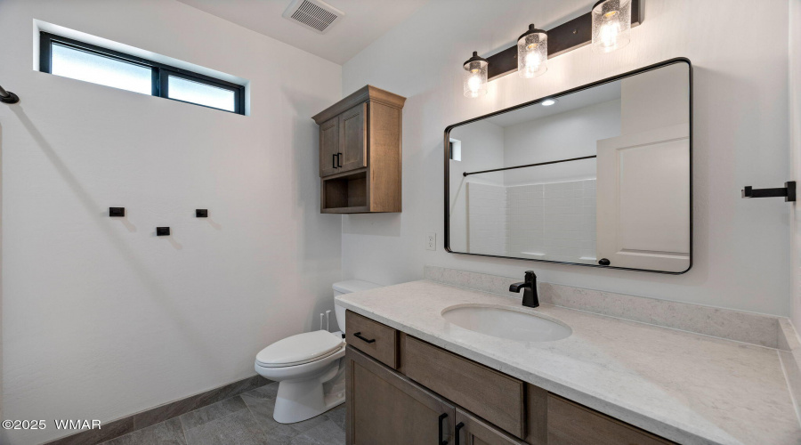 2nd Bathroom