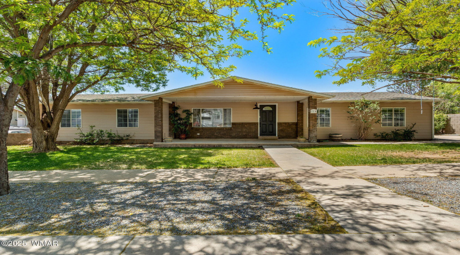 215E10thSSt-Snowflake-AZ-2