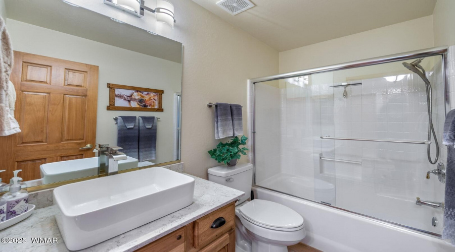 3rd bathroom off 2nd living room