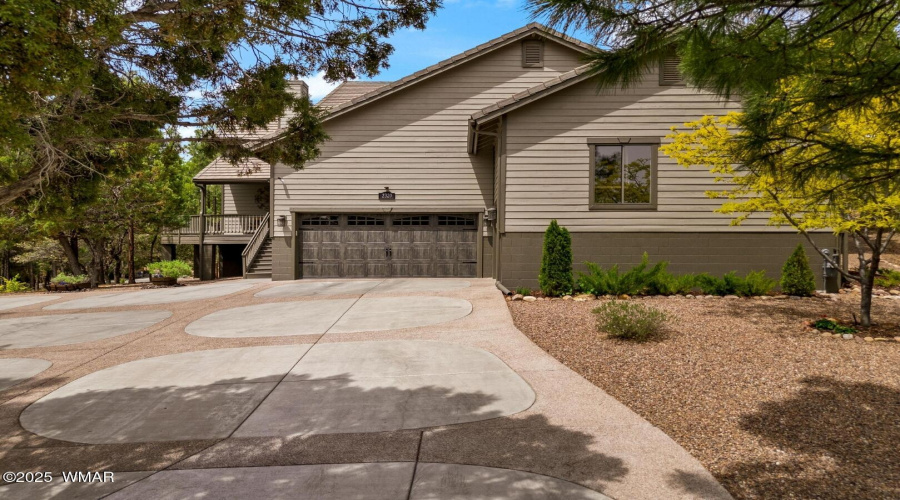 2 car garage ahead, 3rd bay on right