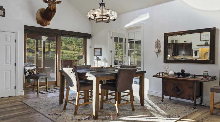 Dining room