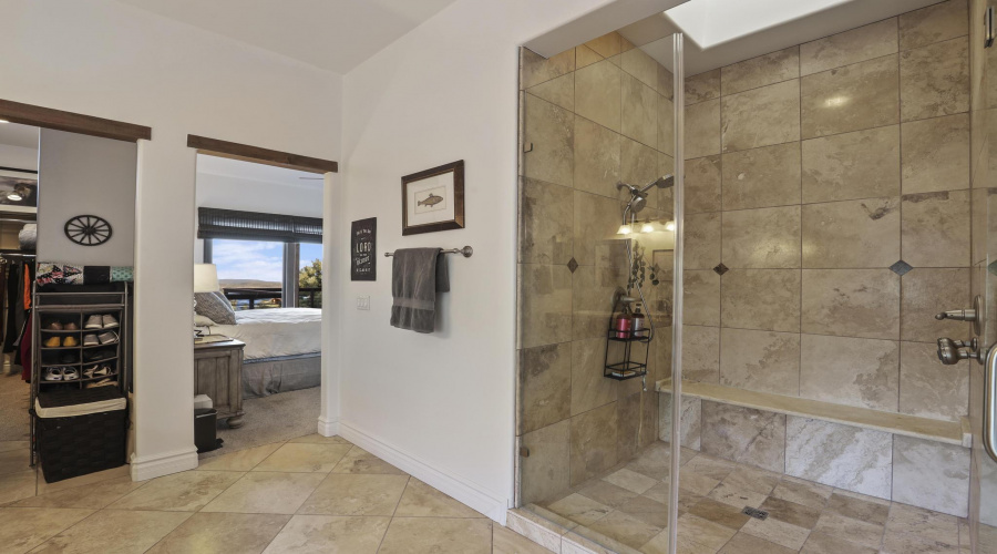 Master ensuite with oversized shower