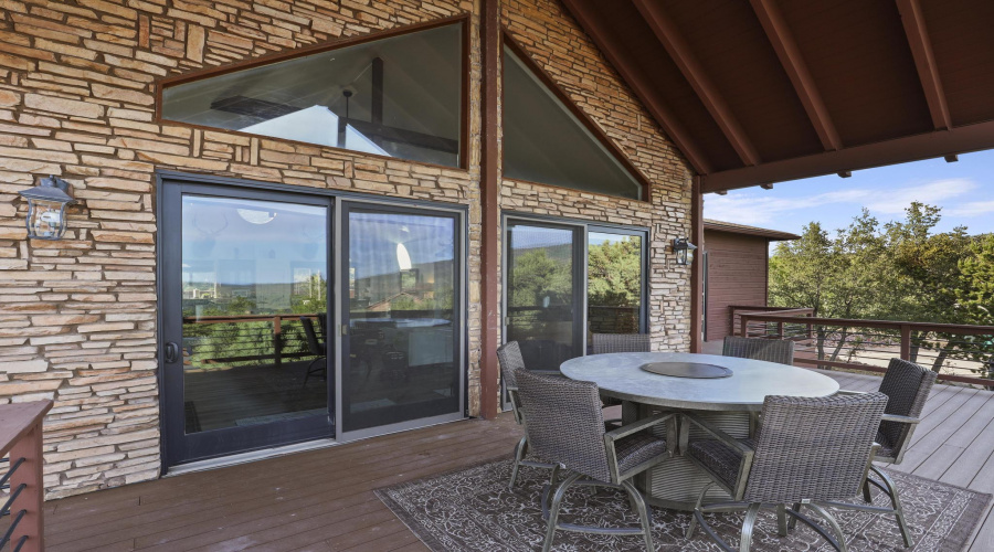 The best of indoor/outdoor living