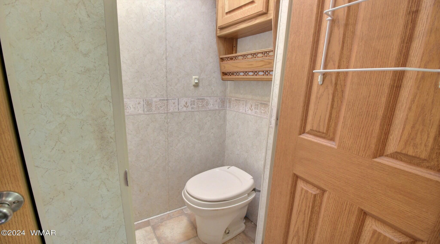 Private commode