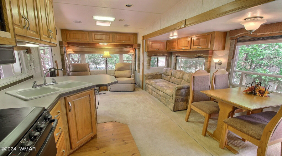 Holiday Rambler