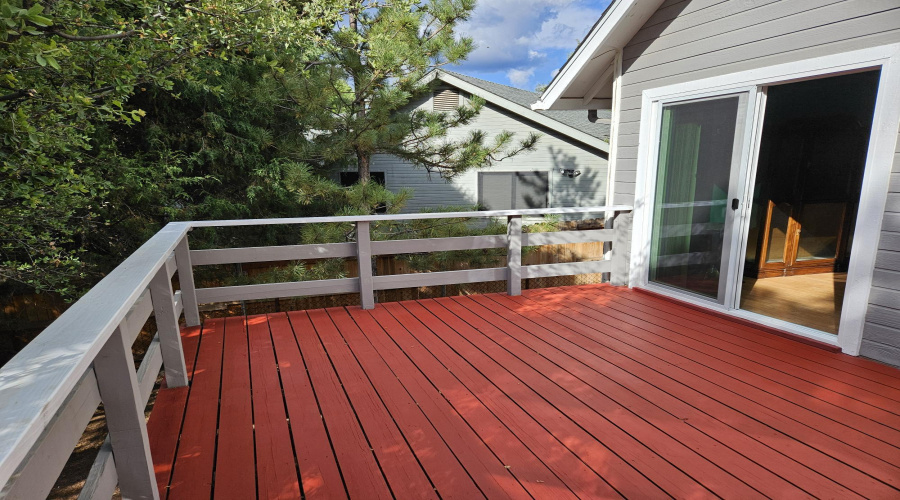 DECK 1