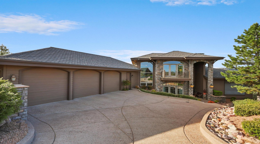 Ample Driveway