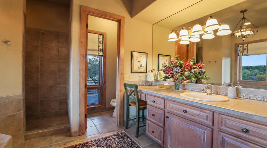 Primary Suite 2 Bath