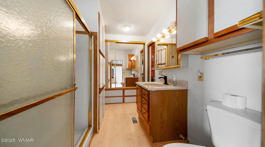 lot 70 pic 17