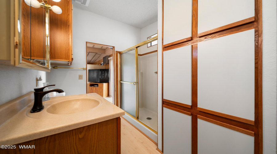 Lot 70 pic 19