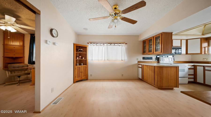 Lot 70 pic 22