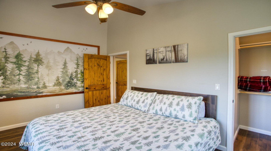 Sierra Pines Show Low for Sale