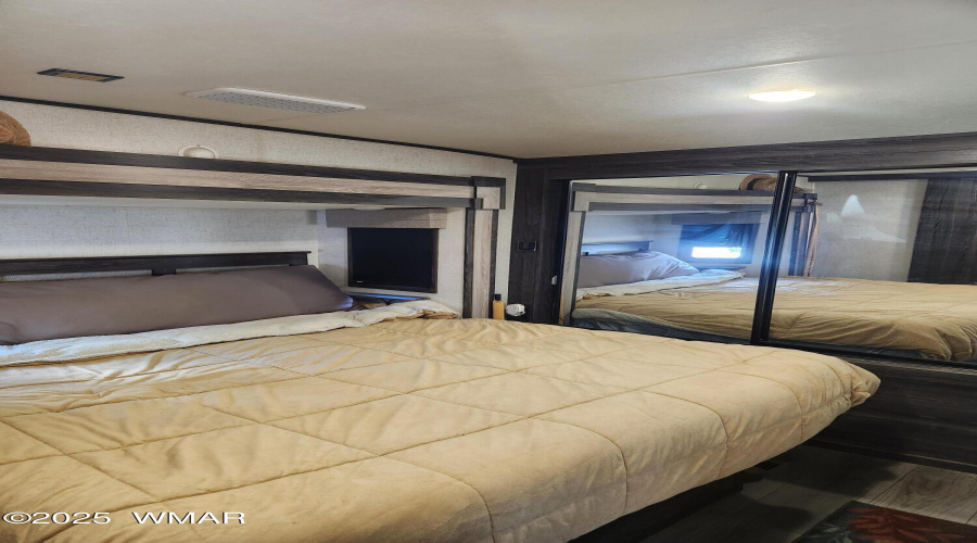 King Size Bed!