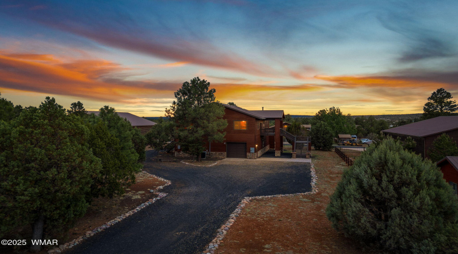 2271LindberghRd-Overgaard-AZ-Twilights-1
