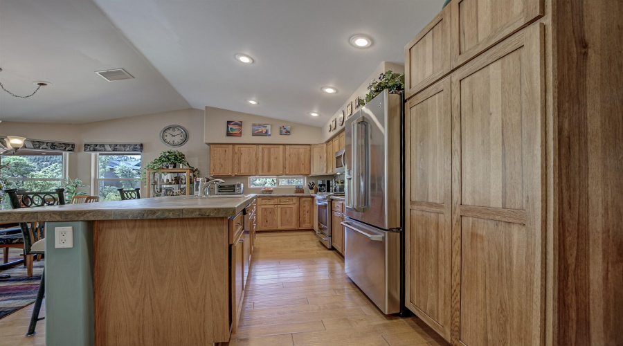Kitchen 2