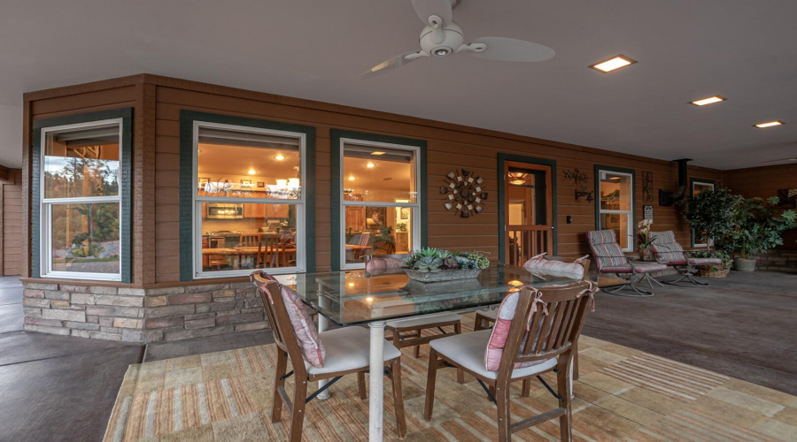 Twilight Covered Patio 2