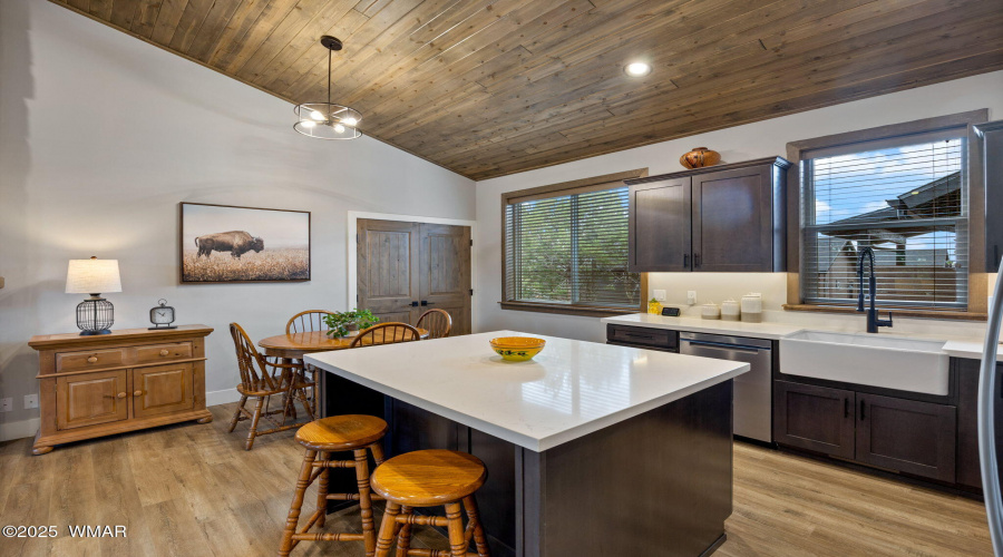 2051NBisonCt-ShowLow-AZ-10