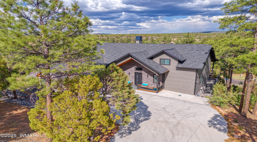 DJI_20250603154700_0202_D_AuroraHDR2019-
