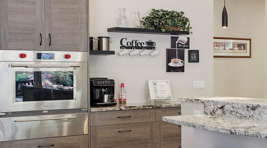 Kitchen coffee bar