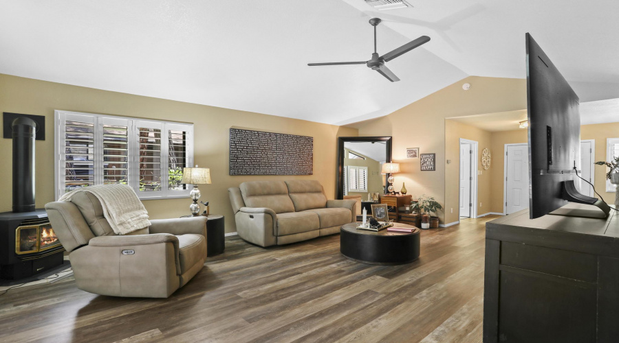 Fireplace with Living Room