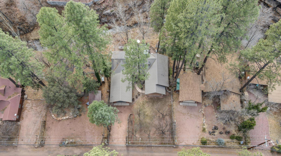 Nice Roof-Lot View from above