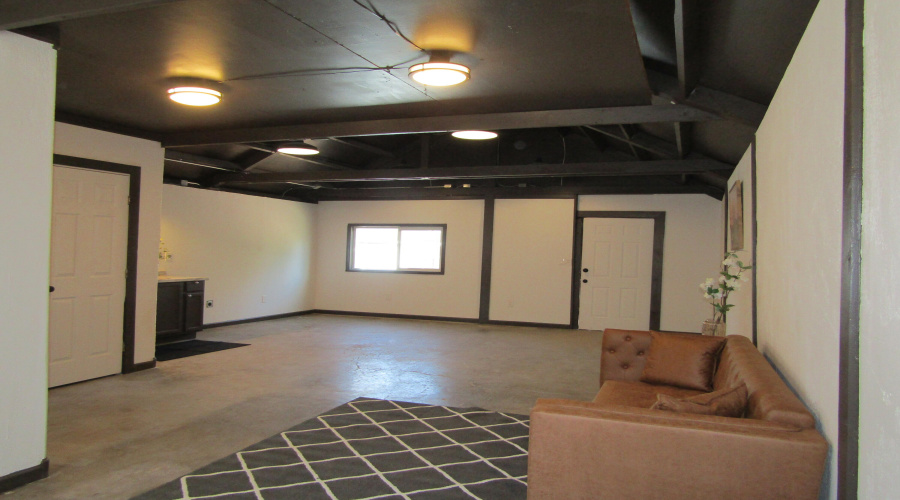 2nd living quarters