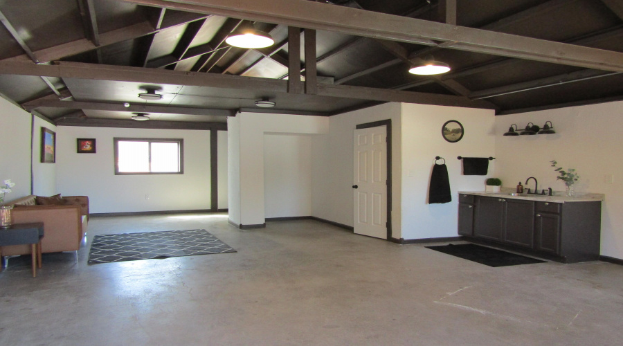 800 Sq Ft