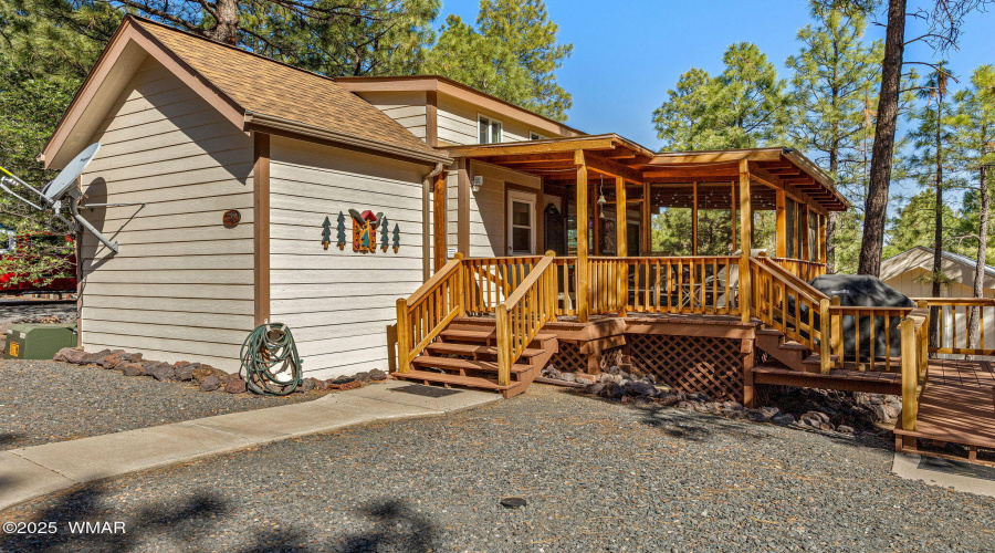 2208EQuarterHorseWay-ShowLow-AZ-1