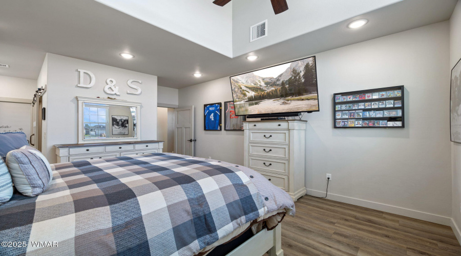 1030MedallionCir-TaylorAZ-15
