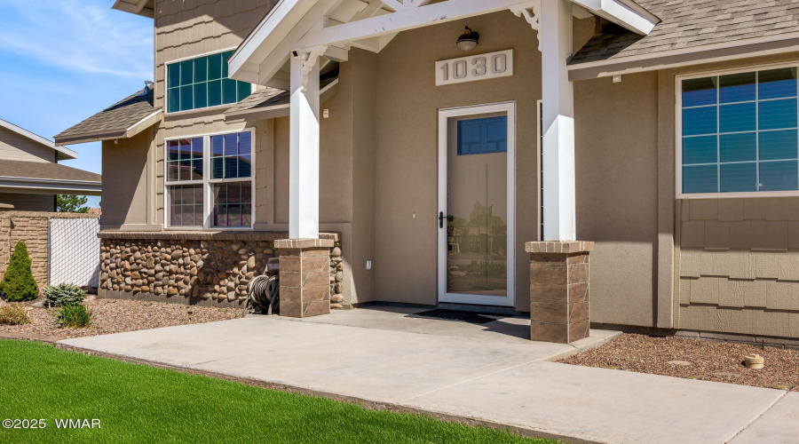 1030MedallionCir-TaylorAZ-4 (2)