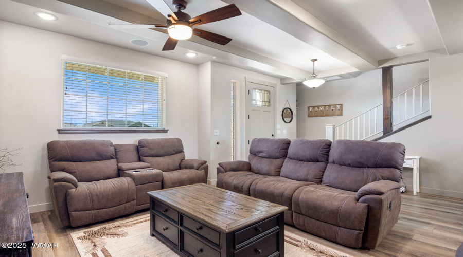 1030MedallionCir-TaylorAZ-7