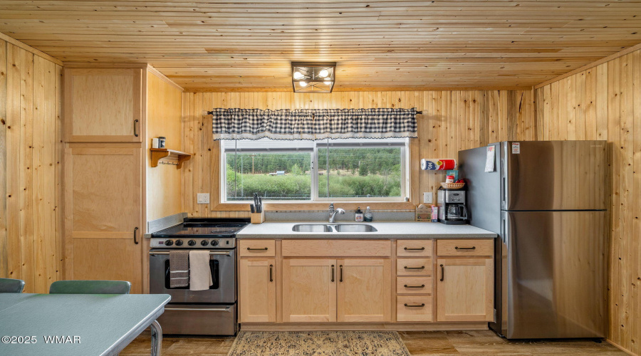 135MainSt-Greer-AZ-9