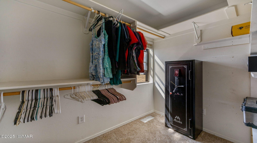 Primary Walk in Closet