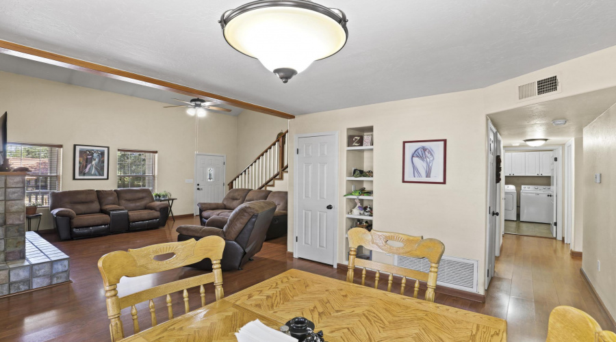 Living/Dining/Hall