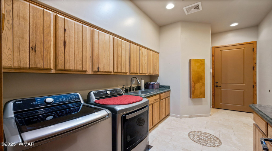 1080SVineMapleLn-ShowLow-AZ-29