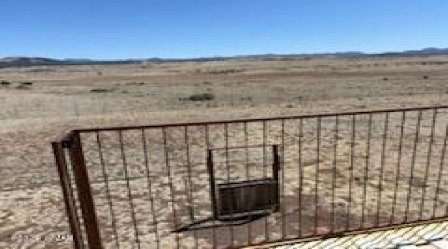 VIEWING DECK