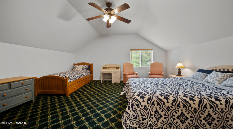 Bedroom4-02198