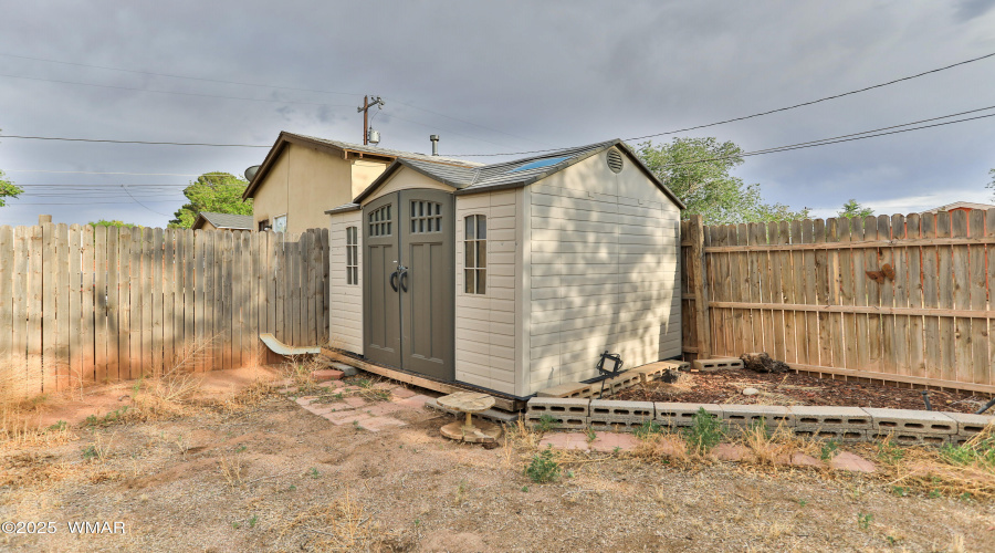 Shed