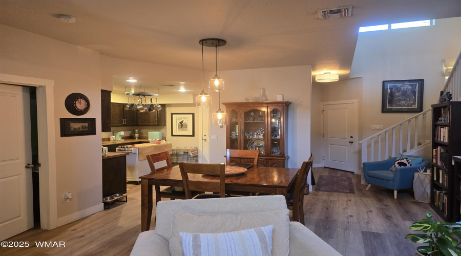 4 - Kitchen