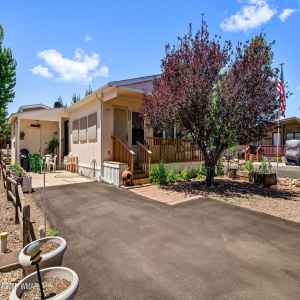 2261HangingTreeLn-Heber-AZ-1