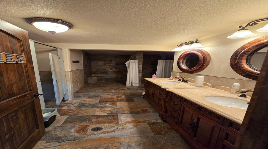Resoet style restrooms