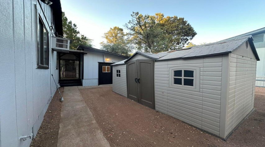 Storage shed