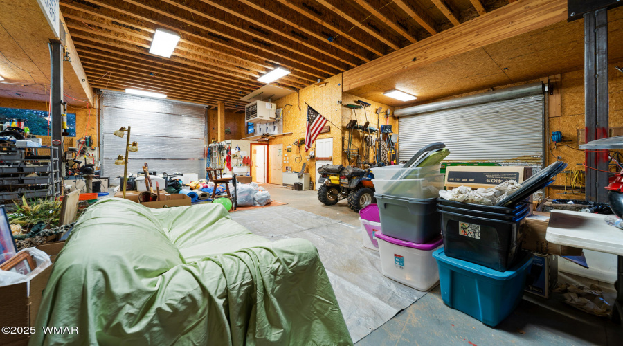 F workshop 2 garage doors