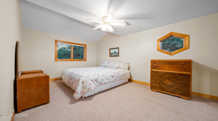 F 3rd bedroom