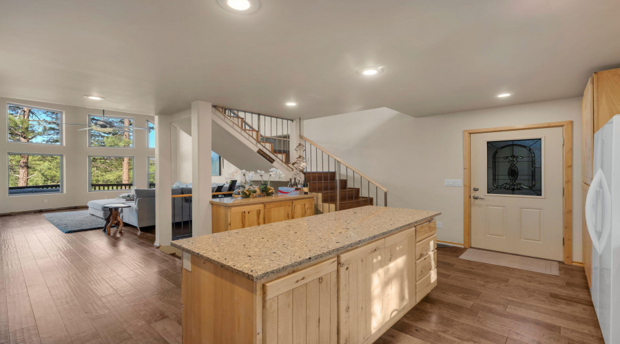 11-web-or-mls-TimberCreekImagery-11