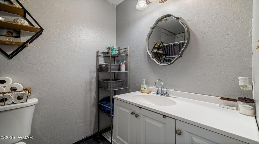 389E3rdSt-Eagar-AZ-17