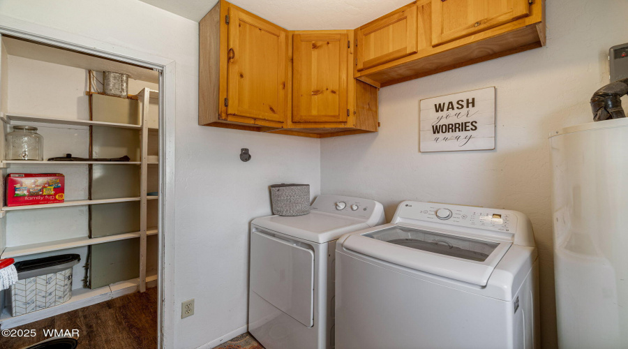 389E3rdSt-Eagar-AZ-23