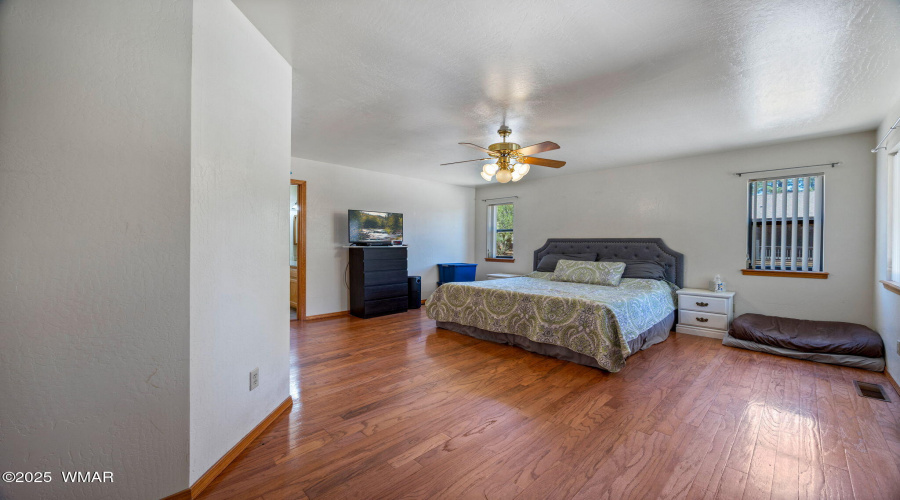 2232EagleLn-Overgaard-AZ-15